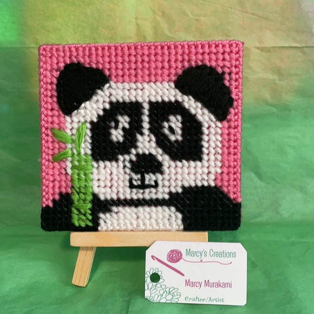Panda 🐼 mini art design with easel . 🌺 handcrafted with love.